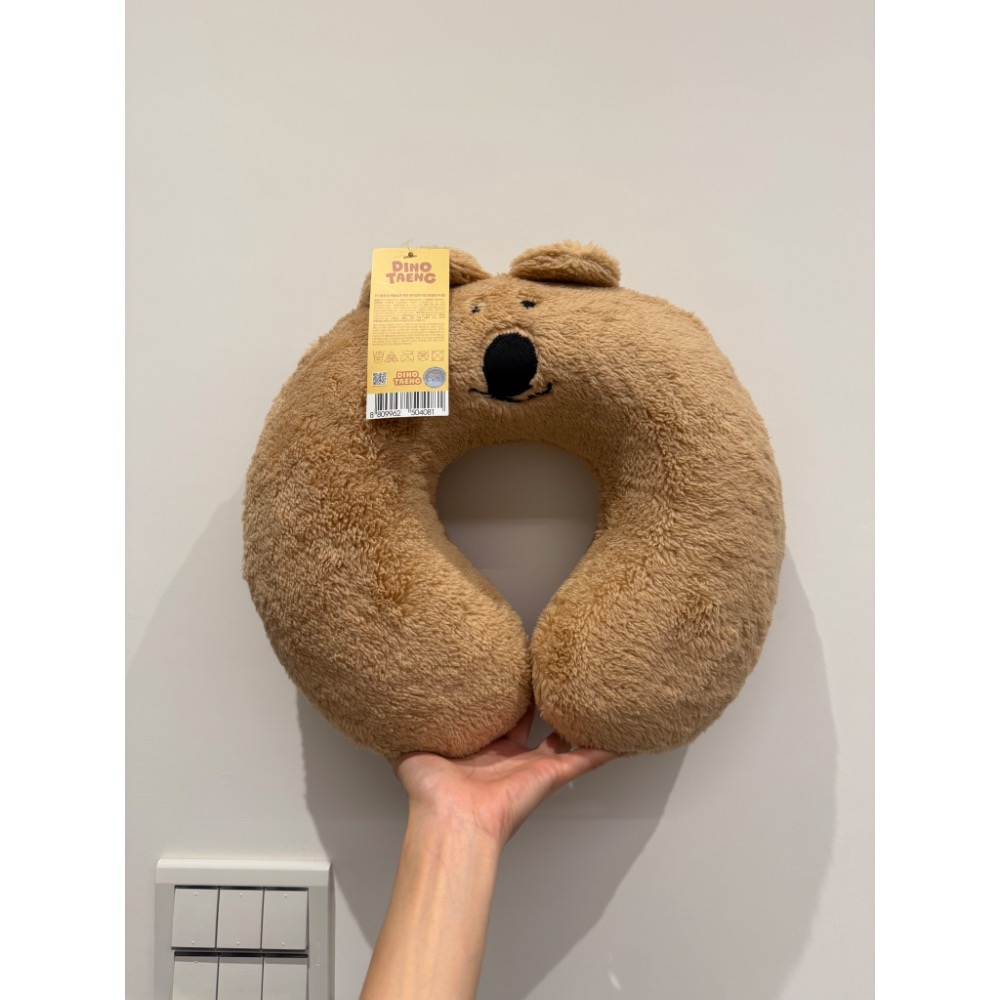 【現貨】 DINOTAENG Quokka 記憶頸枕-細節圖2