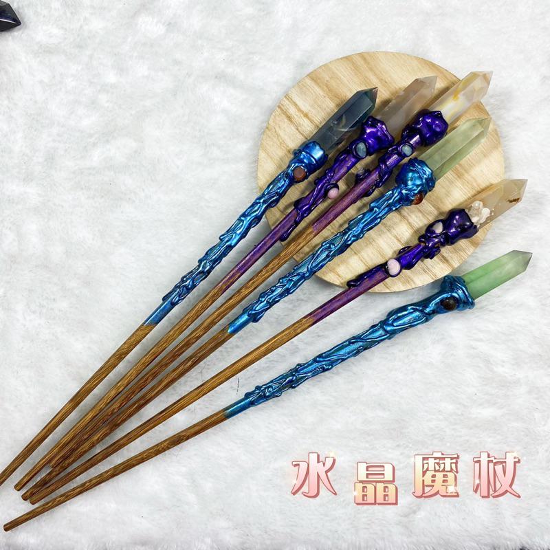 「薰詩奈」現貨 魔杖 法杖 天然水晶柱魔法杖 水晶雞翅木權杖力量權利行動力儀式道具女巫杖魔法師聖壇擺件 櫻花瑪瑙 綠螢石 - 薰詩奈 ...