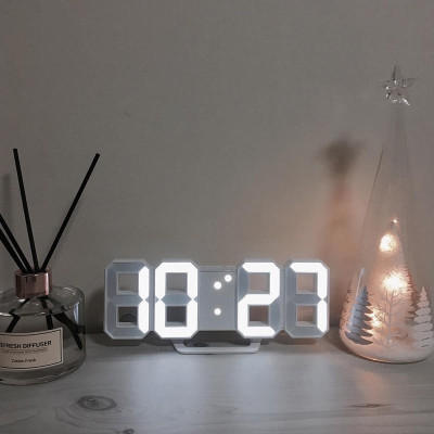 【🔥台灣24H出貨🔥】LED立體數字時鐘 立體電子時鐘 可壁掛 科技電子鐘 數字鐘 電子鬧鐘 掛鐘 【RS752】