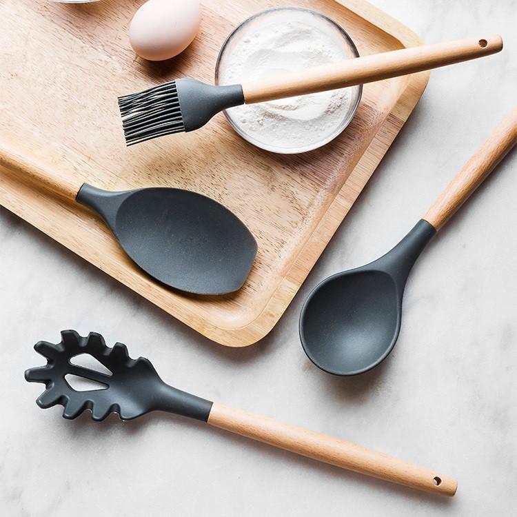 鍋鏟 食物夾 矽膠廚具 油刷 不沾鍋鍋鏟 矽膠夾 打蛋器 矽膠鍋鏟 湯勺 矽膠夾 飯勺 料理用具【RS1171】-細節圖9