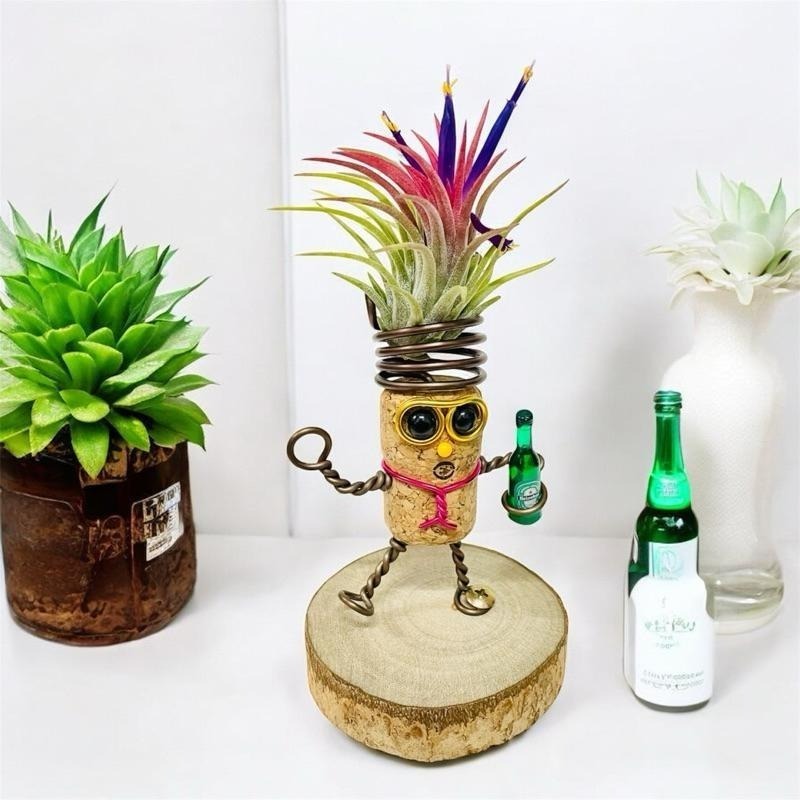 微甜多肉小陽台．空氣鳳梨的家｜鋁線手作．飲料吧~軟木塞空鳳木架(不含植物)-細節圖5