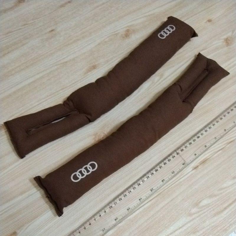 全新 現貨 AUDI 奧迪 汽車 座椅 安全帶 縫隙 塞條 翻毛皮 車用 邊縫 防漏 填補條 座椅 夾縫 米奇 內飾 車-細節圖3