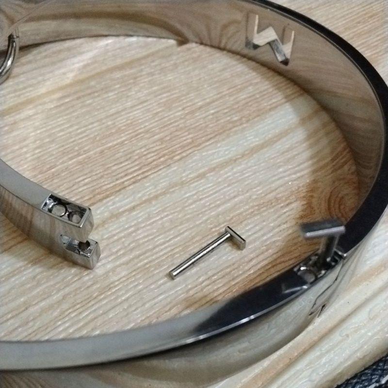 全新 現貨 精品 不鏽鋼 項圈 寵物 狗狗 品質 鋼圈 磁吸 L型 插梢 生活 情趣 比特犬 超強 頸圈 拉繩 M 鏤空-細節圖4