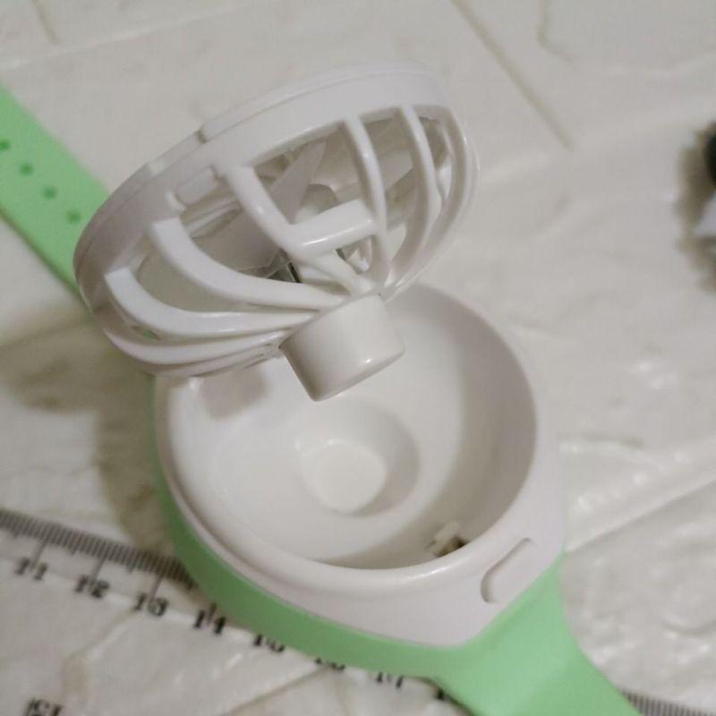 全新 現貨 彈跳 充電式 三段 風扇 手環 酷炫 彷 手錶 小風扇 渦輪 扇 禮物-細節圖4
