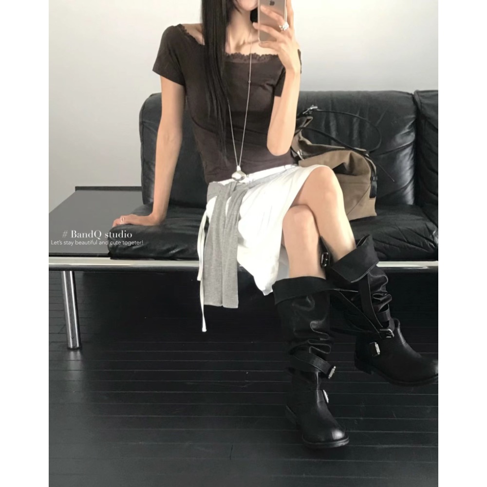 Korea🇰🇷女款｜低調蕾絲斜領上衣｜GA139［預購］BandQ studio-細節圖5