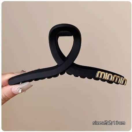 台灣現貨 FA007黑色磨砂愛心大抓夾 鯊魚抓夾-細節圖7