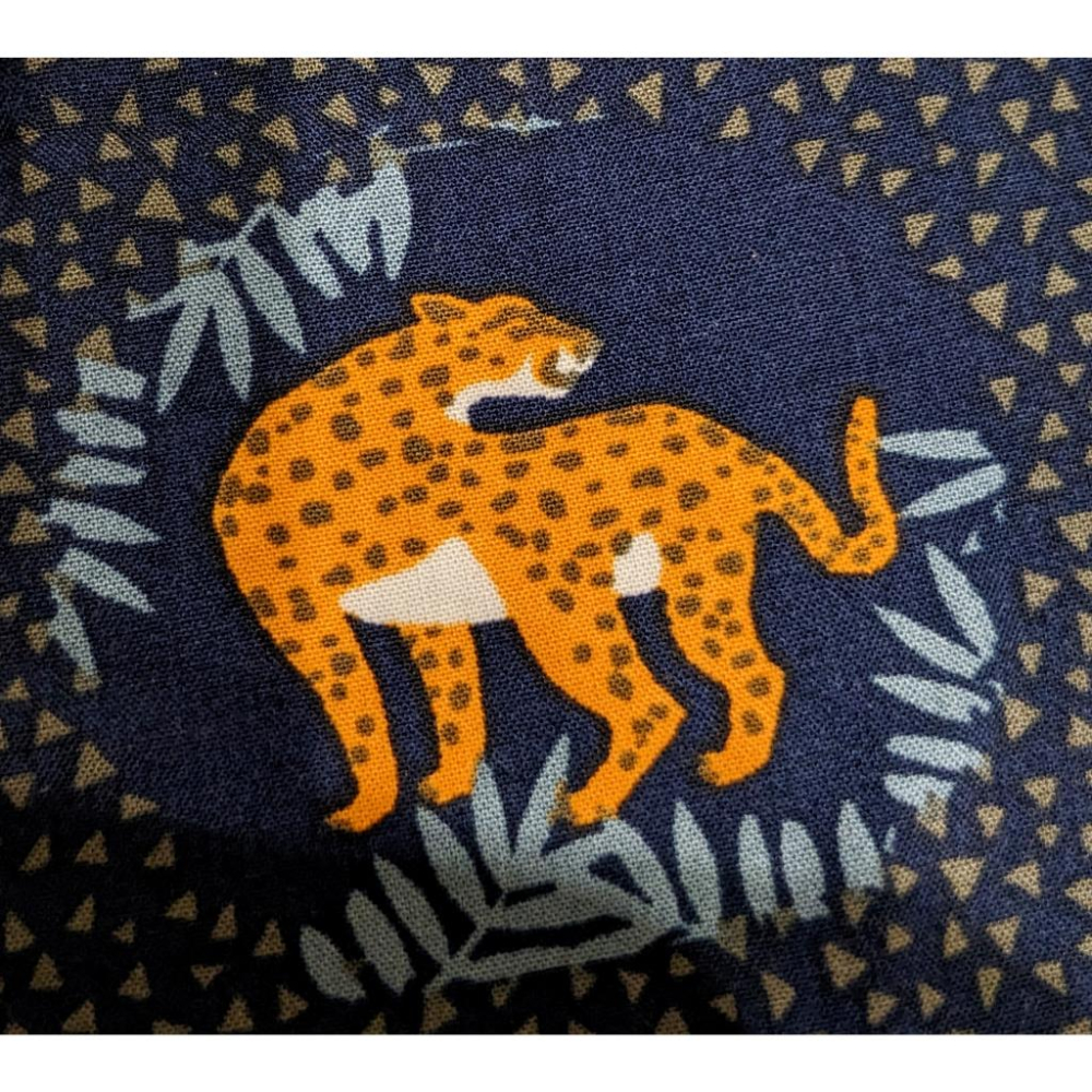 UNIONBAY【M】短袖襯衫 夏季 輕盈透氣 花襯衫 花豹圖 人造絲 全新 現貨 保證正品-細節圖3