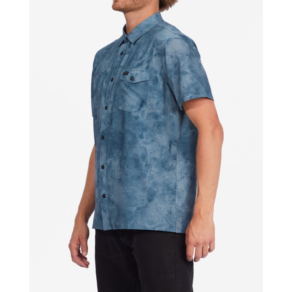 BILLABONG【L】短袖襯衫 夏季 輕盈透氣 涼爽 排汗 花襯衫 ABYWT00195 全新 現貨-細節圖3