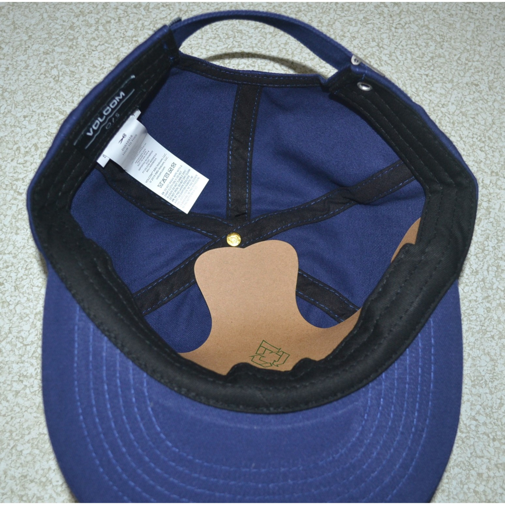 VOLCOM 棒球帽 老爹帽 D5512318 FLEXFIT YUPOONG Dad Hat全新 現貨 保證正品-細節圖3