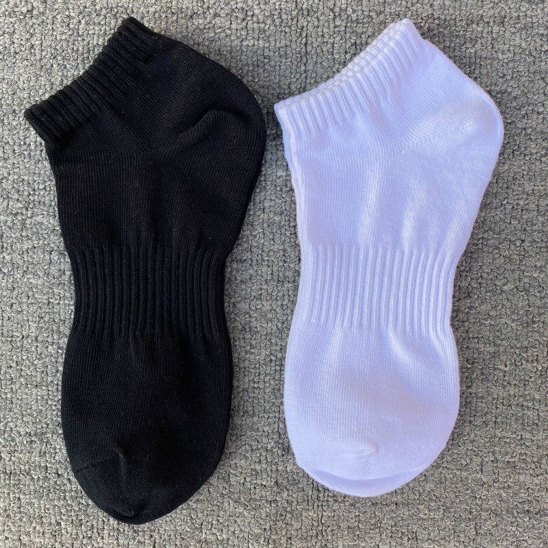 短筒黑色白色各3雙