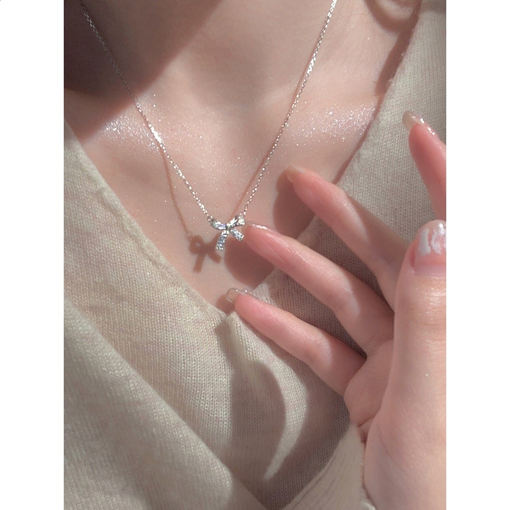 999足銀閃耀蝴蝶結項鍊女2024新款輕奢小眾鎖骨鍊送閨蜜女友禮物-細節圖2