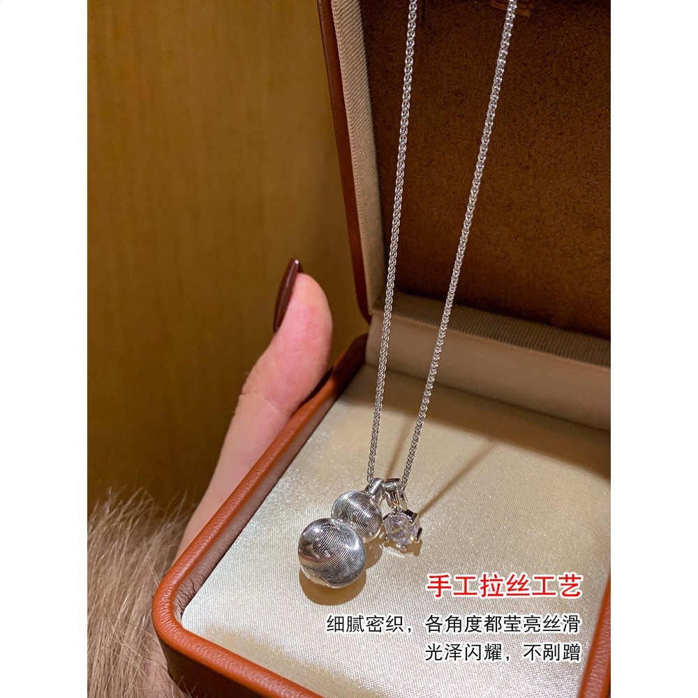 銀色拉絲金屬葫蘆吊墜項鍊女秋冬鑲鑽配飾毛衣項鍊小眾輕奢高階感-細節圖5