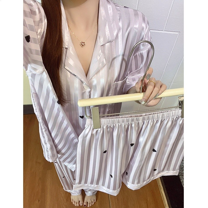10033女..