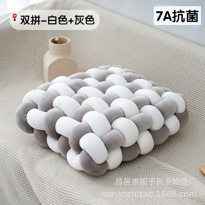 白+灰