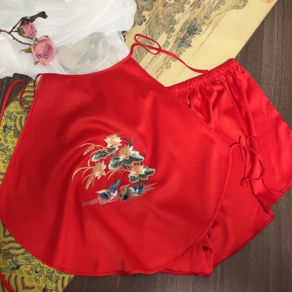 鴛鴦戲水紅色套裝 一套