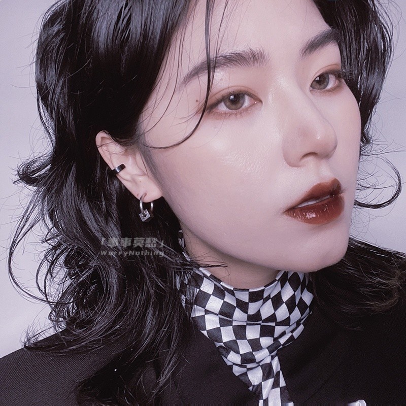 事事莫愁| 簡約圓圈款朋克王一博同款韓式素圈無耳洞情侶耳環耳夾-細節圖3