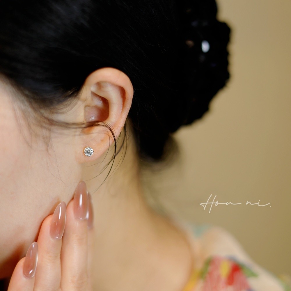 50分莫桑石5mm(一對) D色/VVS1
