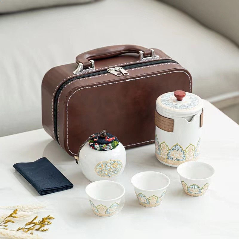 白一壺三杯+茶葉罐+皮包