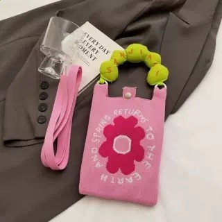 粉色雛菊綠色手提