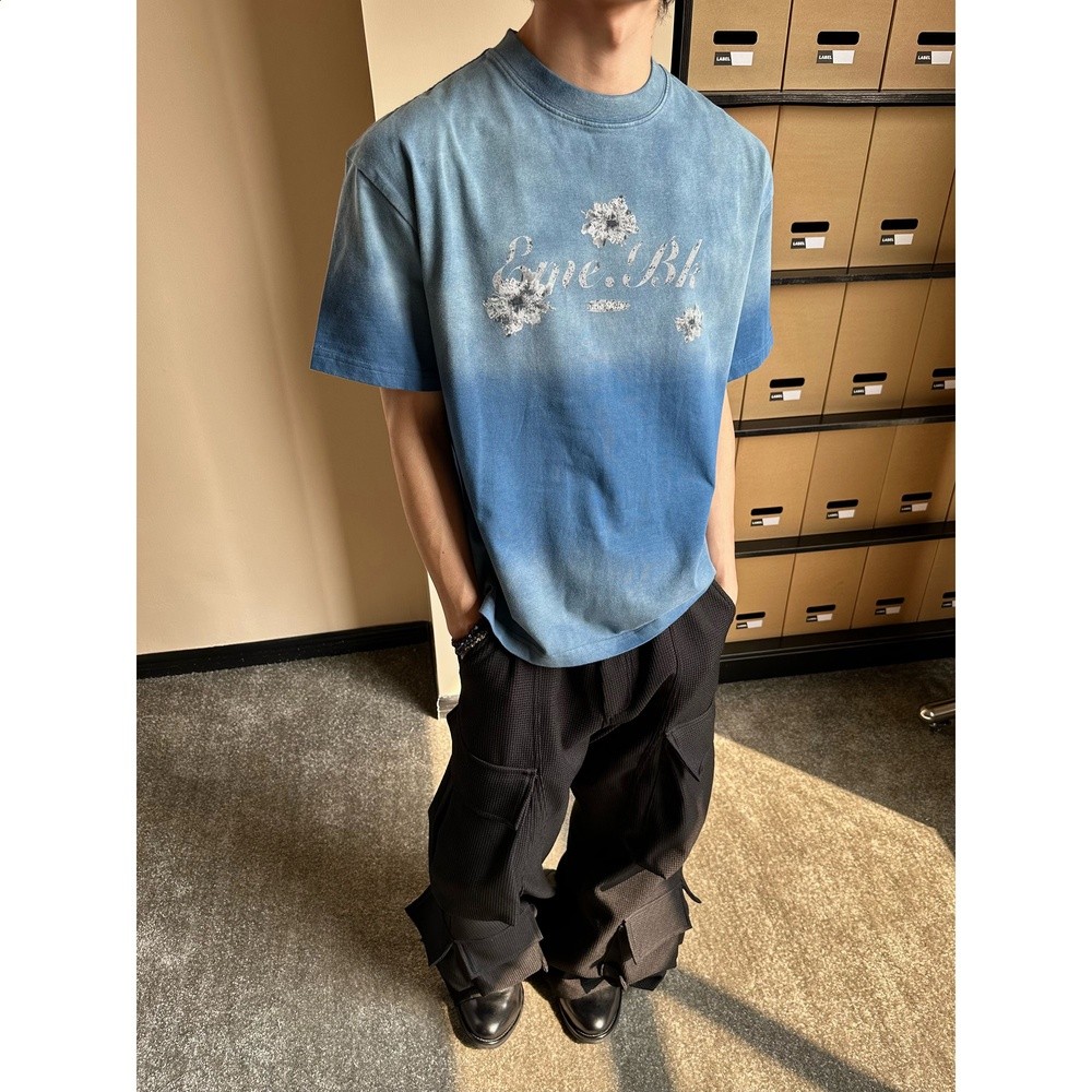 藍色