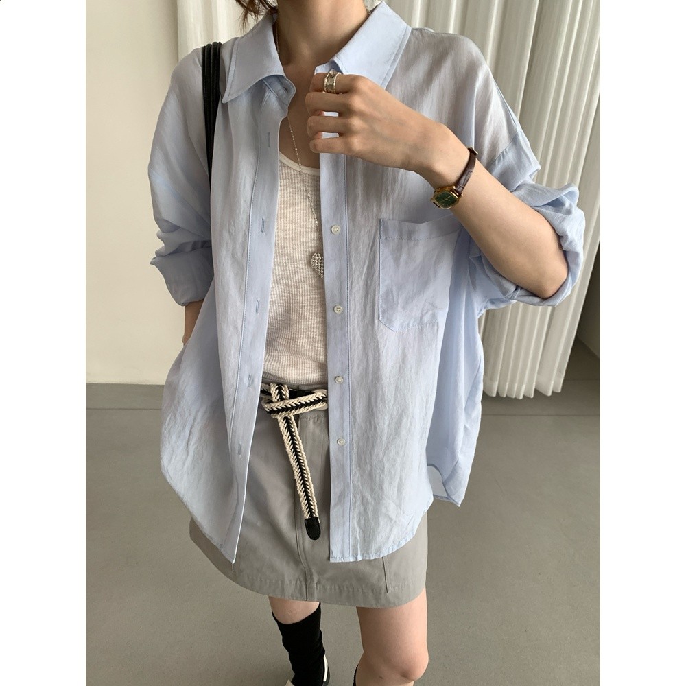 KITTIN韓系氧氣感刺繡後開叉襯衫女落肩袖中長款上衣-細節圖3