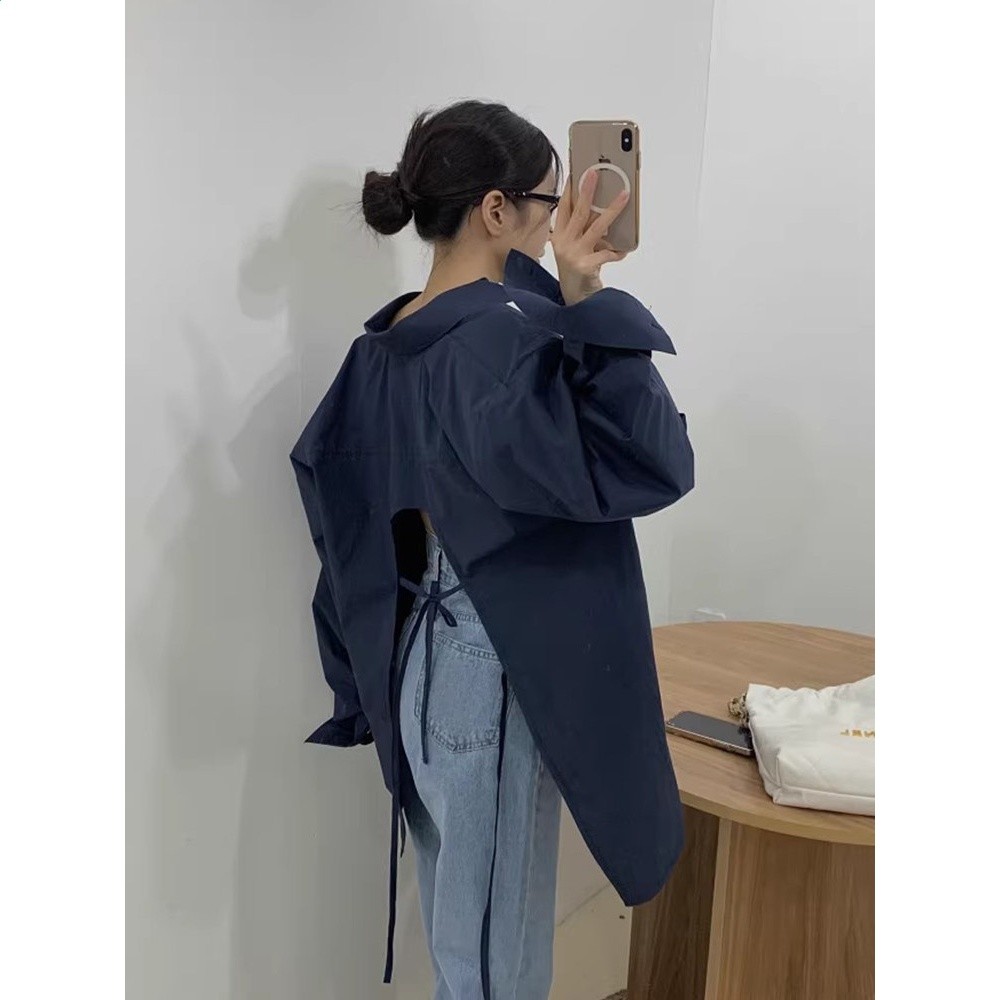 藏青色