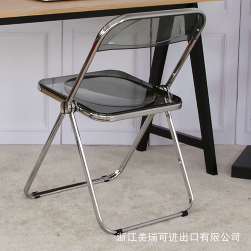 菸灰色