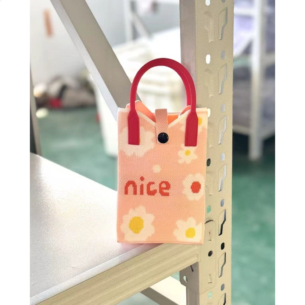 粉。小雛菊花