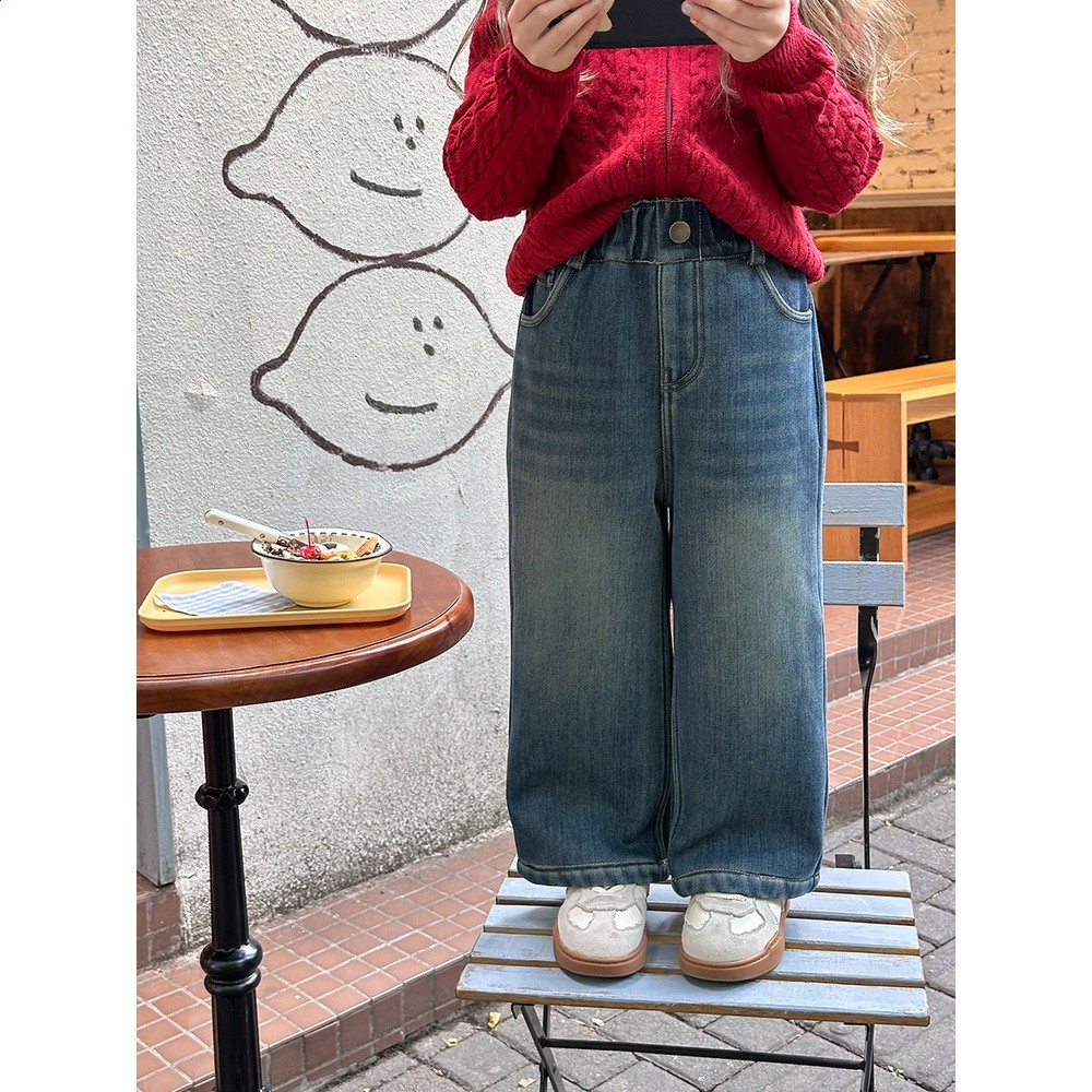 【加絨】艾摩貝貝女童褲子潮2025冬季兒童複合一體保暖復古牛仔褲-細節圖2