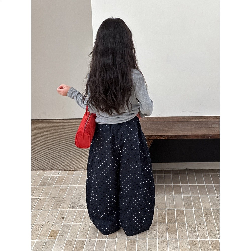 艾摩貝貝春秋季女童韓版甜美滿印波點壓褶休閒褲寬鬆百搭闊腿褲-細節圖4