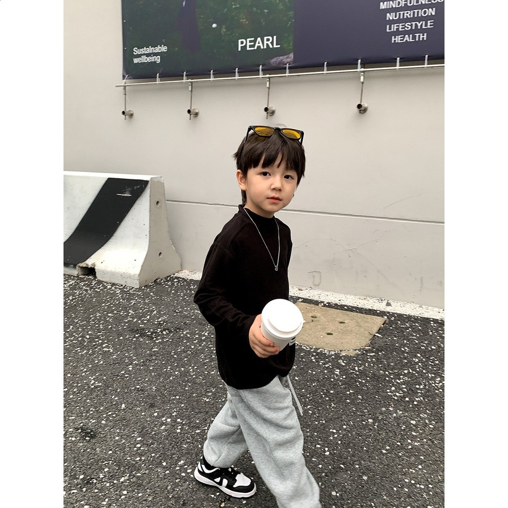艾摩貝貝兒童2024春中領莫代爾打底衣男女童寶寶貼標舒適長袖T恤-細節圖3