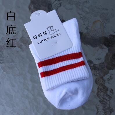 白底紅條