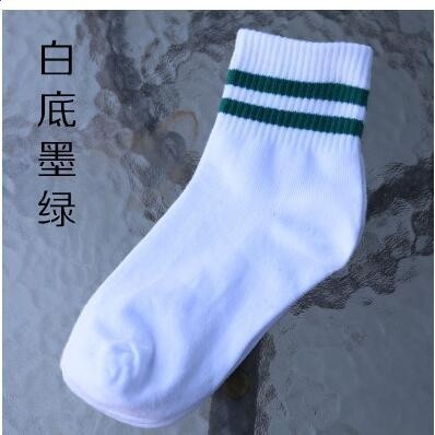 白底綠條