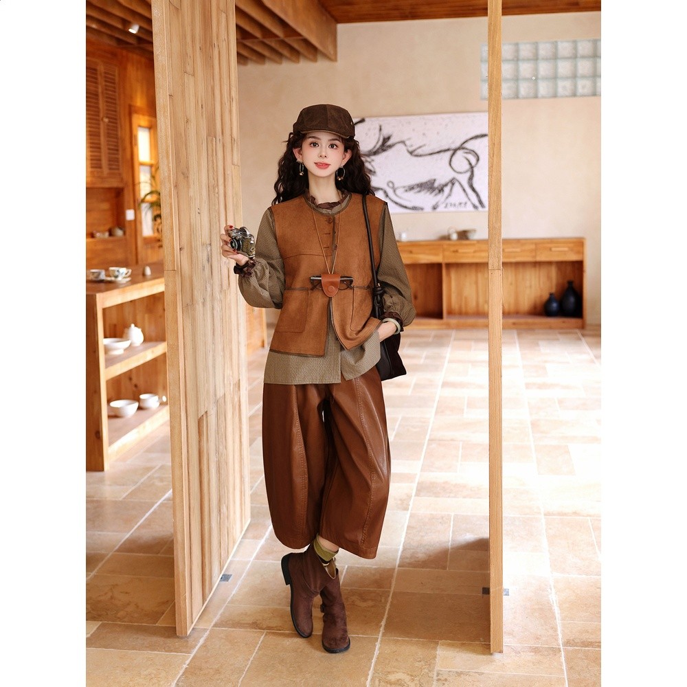 陳佳潔【復古回信】焦糖色PU皮拼接馬甲女2026秋季工裝風無袖外套-細節圖4