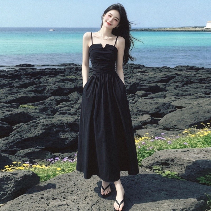 法式赫本風黑色吊帶連衣裙女夏季2026新款海邊度假高階感收腰長裙-規格圖5