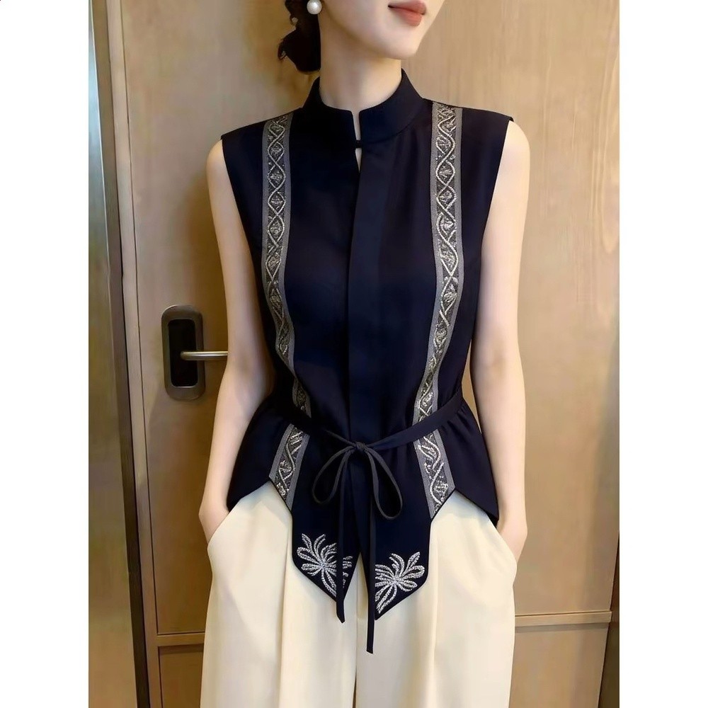 專櫃撤回新款藏青色無袖上衣女立領刺繡繫帶收腰顯瘦內搭氣質上衣-細節圖4