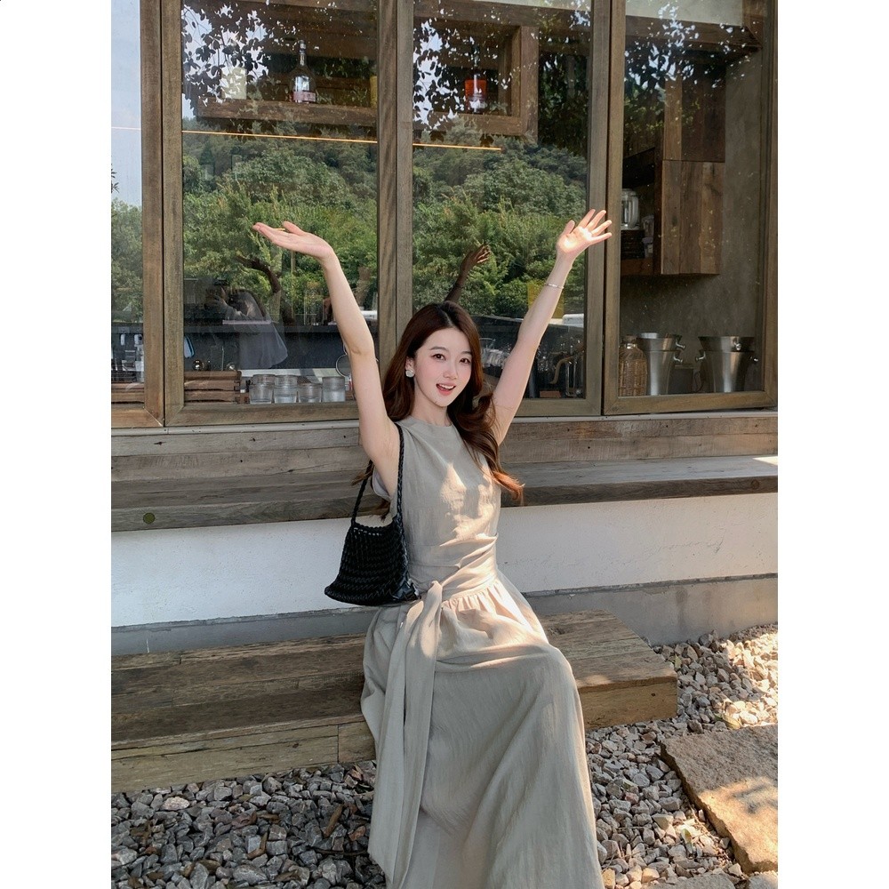 Huangzuozuo小個子 高智感無袖圓領繫帶連衣裙夏季女純色收褶長裙-細節圖3