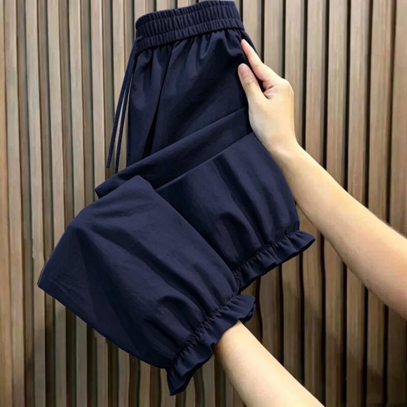 藏青色