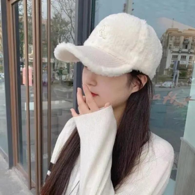 #現貨 #快速出貨 秋冬高级感帽子 加绒棒球帽 时尚百搭鸭舌帽 保暖防晒帽 毛毛帽-細節圖2