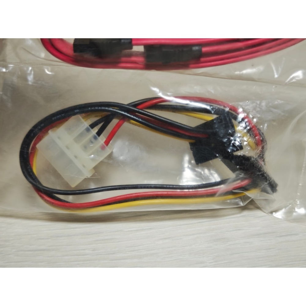華碩 SATA訊號連接線(長約45cm)附大4pin轉SATA電源轉換線-細節圖4