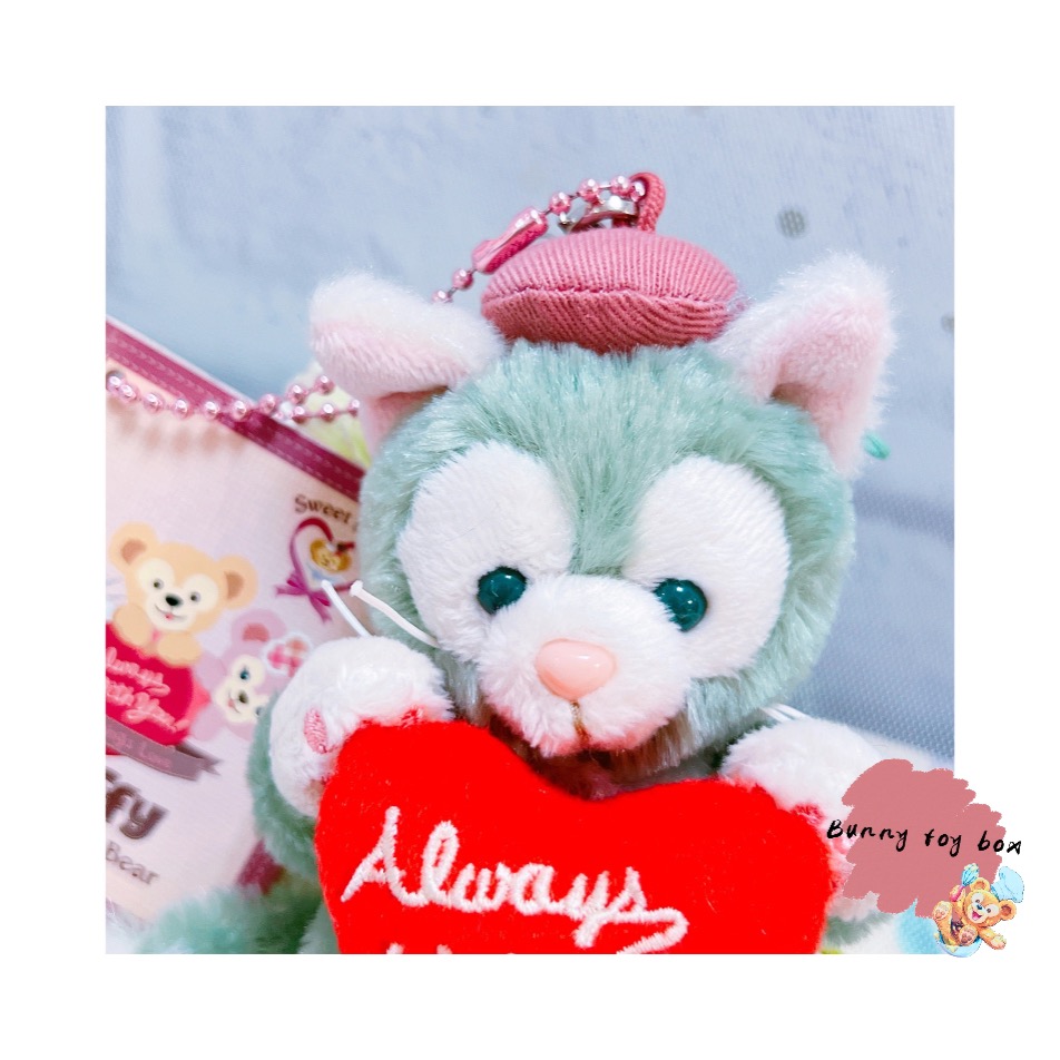現貨 ✨ 日本 東京 海洋迪士尼 Duffy 2017情人節限定 畫家貓坐姿吊飾 玩偶 傑拉托尼-細節圖2
