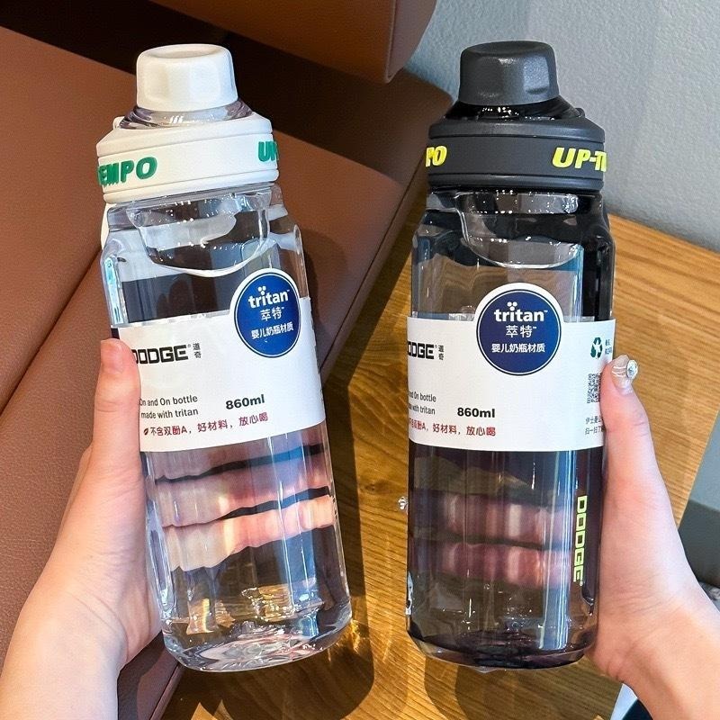 道奇TRITAN得心隨手運動水壺 大容量680ml/860ml/1200ml直飲防漏耐溫水壺 手提運動健身杯 彩色透明杯-細節圖3