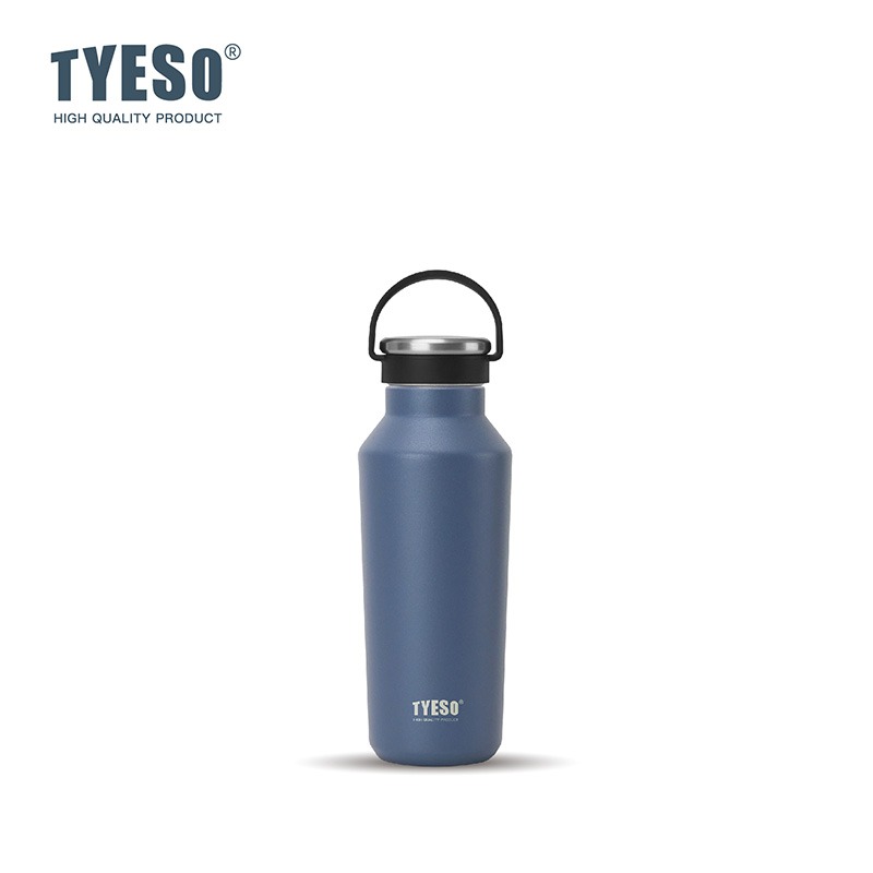 TYESO保溫杯 304不鏽鋼500ml/750ml/900ml大容量運動保溫杯 防漏旋轉杯蓋附矽膠提手不鏽鋼運動水壺-規格圖9