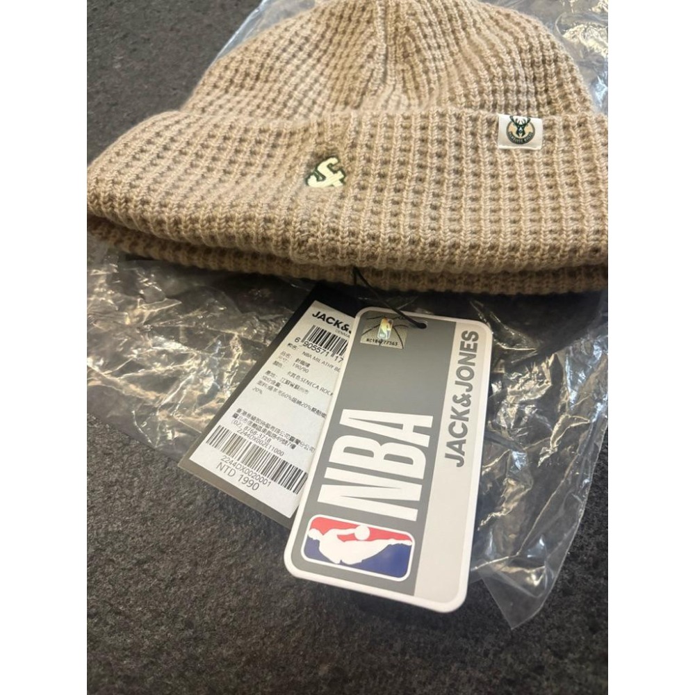JACK & JONES x NBA 聯名毛帽 卡其 全新-細節圖5
