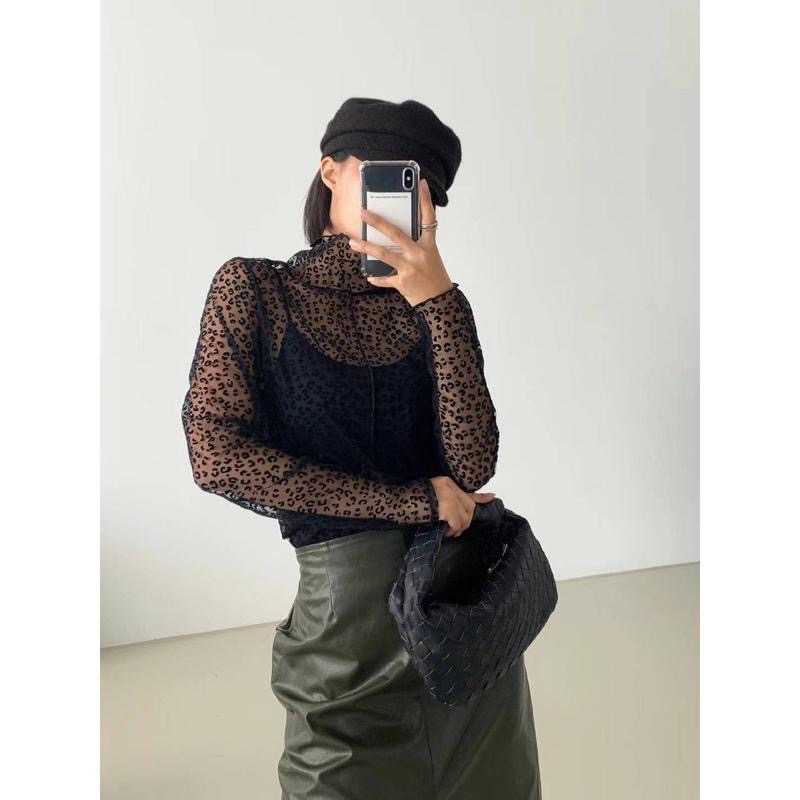 dear.day現 韓國🇰🇷連線 正韓 木耳邊內搭上衣｜素面｜花紋-細節圖3