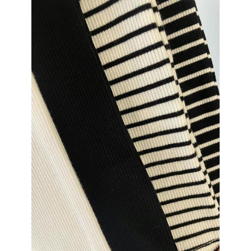 dear.day 現 韓國🇰🇷連線 正韓 一字領百搭上衣-細節圖6