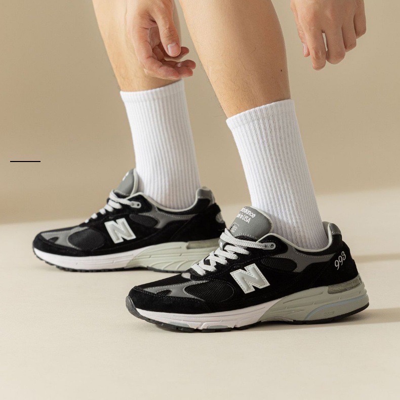 【台灣現貨】男女通用黑白中筒襪 白色長襪 黑色長襪 棉襪 女生白襪 男生白襪 女生長襪 男生長襪 襪子 黑白中筒襪-細節圖6