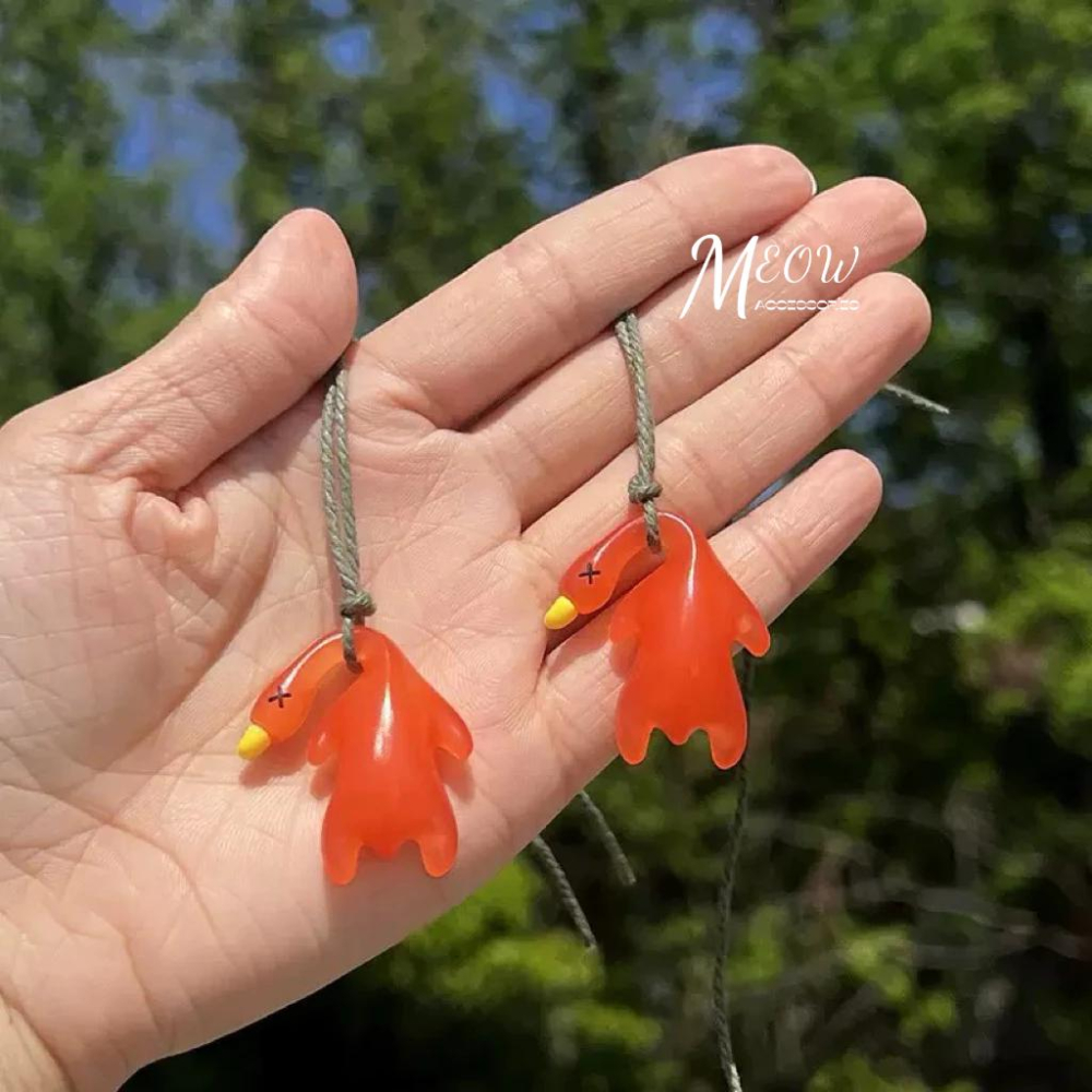 Meow acc【台灣現貨】變色烤鴨吊飾 烤鴨掛件 紫外線烤鴨 變色烤鴨 迷你變色烤鴨 生日禮物 交換禮物 車上掛件-細節圖3