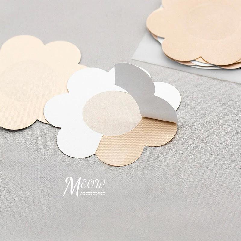 Meow acc【台灣現貨】透氣隱形胸貼 一次性胸貼 膚色胸貼 透氣乳貼 超薄胸貼 女胸貼 肉色胸貼 拋棄式胸貼-細節圖4