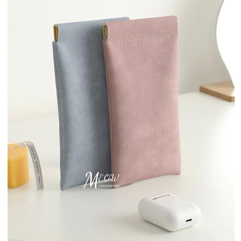 Meow acc【台灣現貨】彈片質感眼鏡袋 彈片夾眼鏡袋 皮革眼鏡袋 眼鏡收納袋 彈力眼鏡袋 防刮眼鏡袋 彈片收納袋-細節圖6